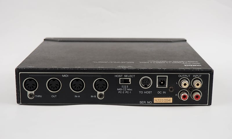 Yamaha MU90B Tone generator | Reverb