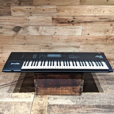 Korg 01/W Workstation / Synth
