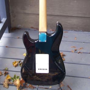 Rare 1989 USA Fender Squier Stratocaster  Black.Low serial number image 2