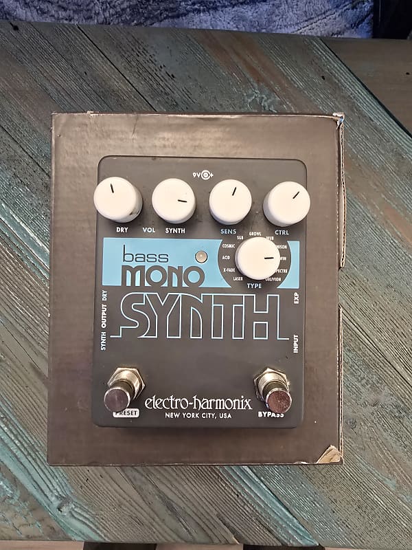 Electro-Harmonix Bass Mono Synth