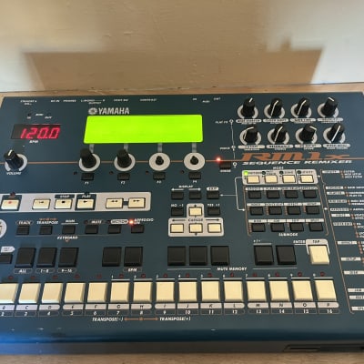 Yamaha RM1x Sequencer Groovebox