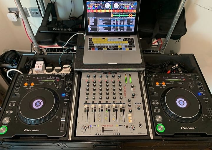 Pioneer DJ  Setup CDJ1000MK3 RANE SL3 XONE:62  2016 Solid WITH THE COFFIN CASE image 1