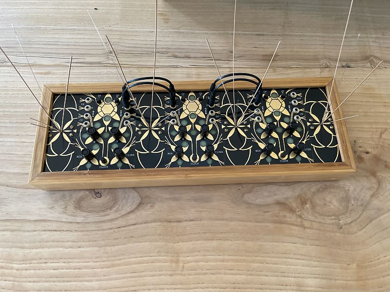 鍵盤楽器 Folktek / Resonant Garden Folktek Resonant Garden | Reverb Canada