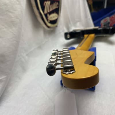 Fender JV Modified '50s Stratocaster HSS Guitar - MIJ Made In Japan 2022 - 2-Color Sunburst / Maple neck image 24
