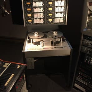 Studer A80 MK2 16 tracks 2 inch tape open reel recorder 1981 image 2