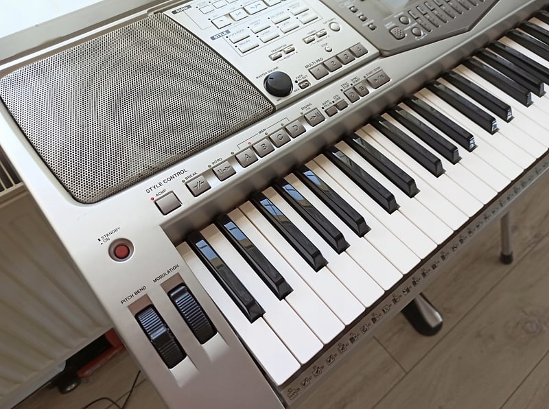 Yamaha PSR 2100 keyboard workstation | Reverb