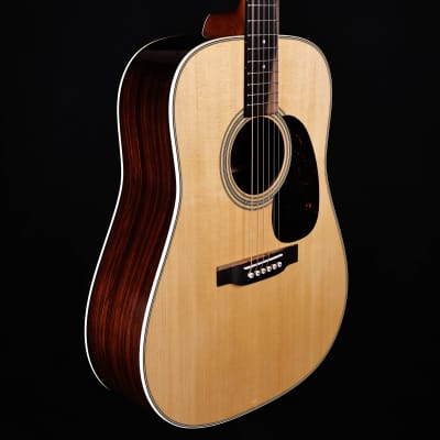Martin D-28 Standard Series w Case and TONERITE AGING! 4lbs 12.3oz image 2
