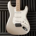 Fender American Series VG Stratocaster with Maple Fretboard 2009 Blizzard Pearl