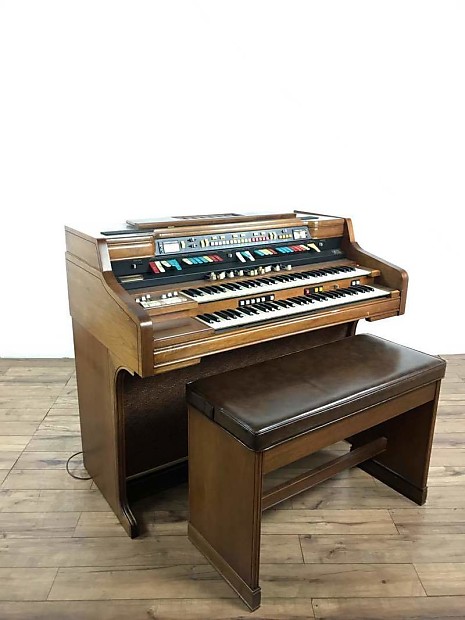 Vintage Hammond Commodore Organ & Leslie (Model 328322) image 1