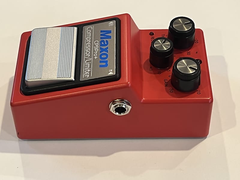 MAXON　CP9pro Amazon.com: Maxon CP-9 Pro+ Compressor : Musical Instruments