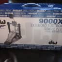 DW DWCP9000XF Extended Footboard Single Pedal Black/Metal w/ Bag