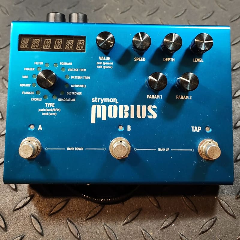 Strymon Mobius