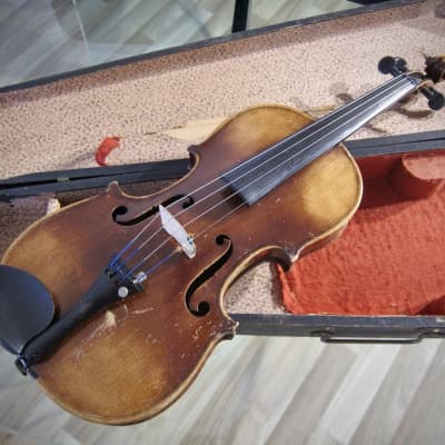 Vintage German 1/2 Size Violin & Coffin Case 1930s Brown Varnished High Quality Small Violin image 4