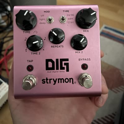 Strymon DIG Dual Digital Delay Pedal USED