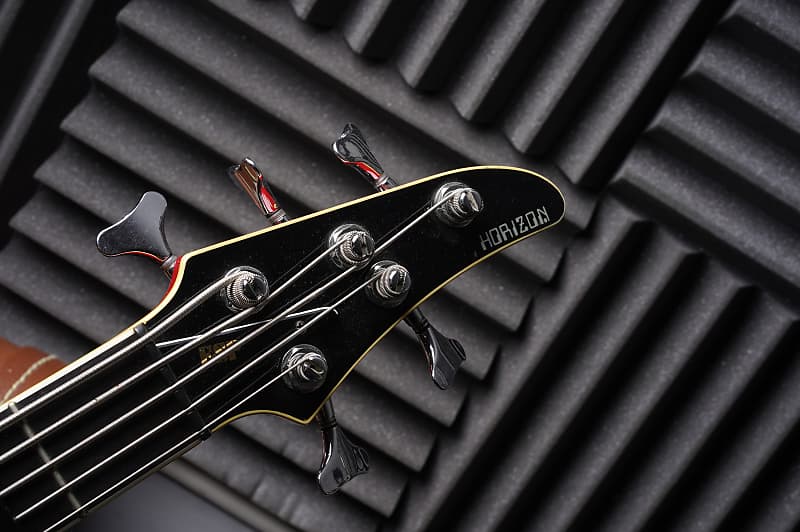 ESP Horizon Active bass 5 String Neck Thru Cherry Sunburst