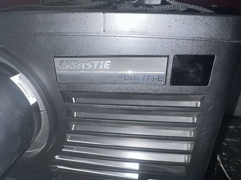 christie dwu775 e