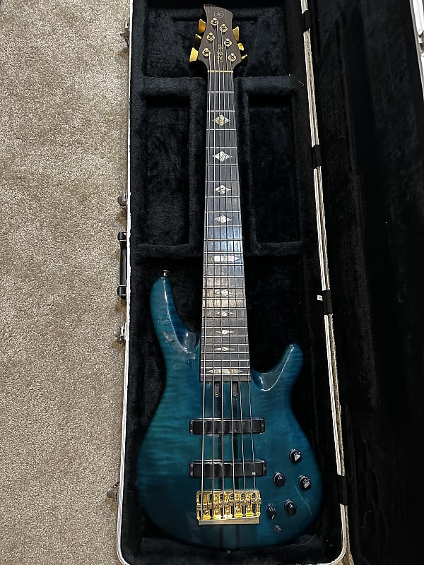 Yamaha TRB6P 6 string Bass with piezo Reverb