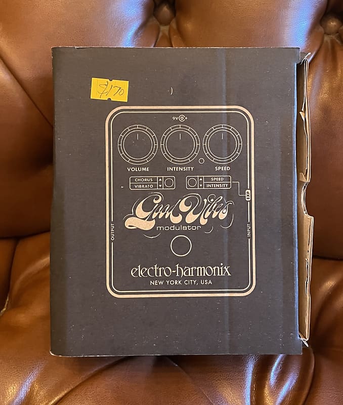 Electro-Harmonix Good Vibes Analog Modulator Pedal | Reverb