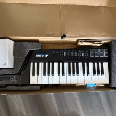 Alesis Vortex 2 Wireless Keytar USB/MIDI Controller 2010s - Black