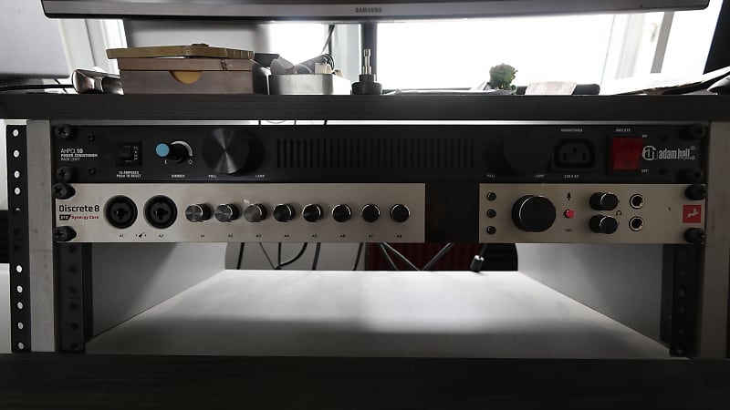 Antelope Audio Discrete 8 Pro Synergy Core Audio Interface 2022  			