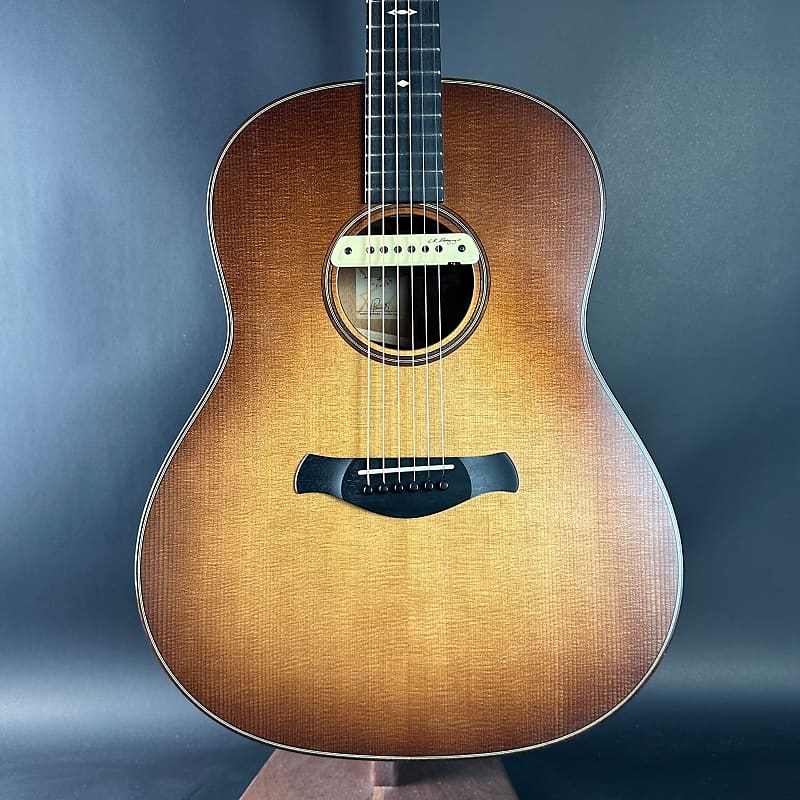 Used Taylor 517 w/ LR Baggs PU w/case TSU20694 image 1