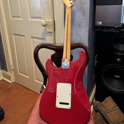 Fender Stratocaster electric guitar 1995 - Red image 13