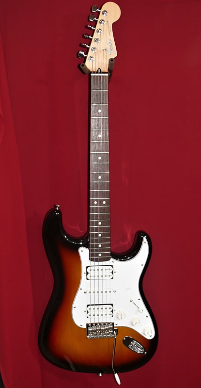 Fender Japan Standard Stratocaster HSH 2007-10 - Sunburst