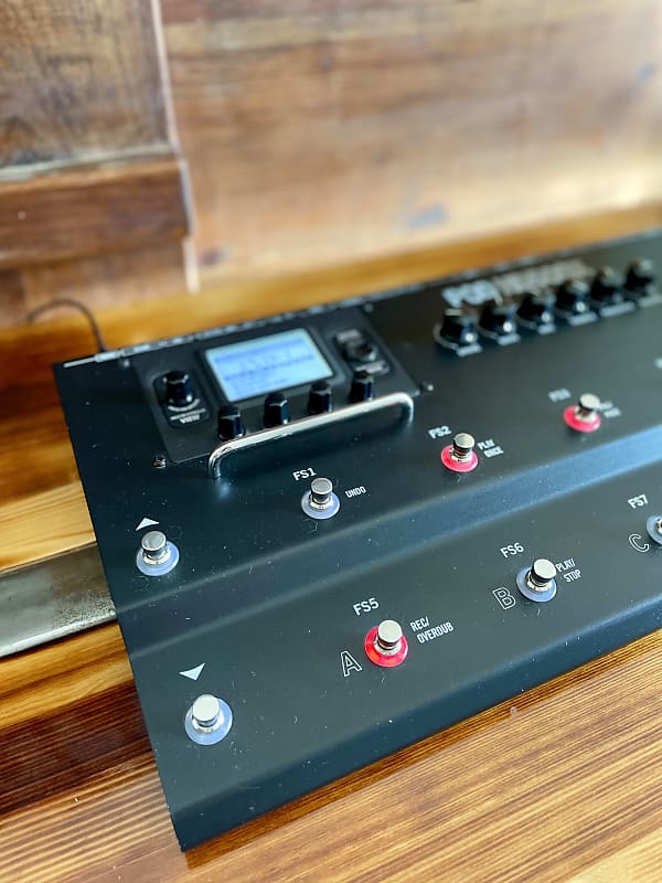 Line 6 POD HD500X Multi-Effect and Amp Modeler | Reverb Canada