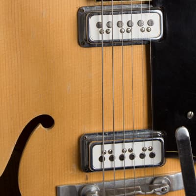 Guild  Duane Eddy Jr B Thinline Hollow Body Electric Guitar (1962), ser. #22169, original black hard shell case. image 17