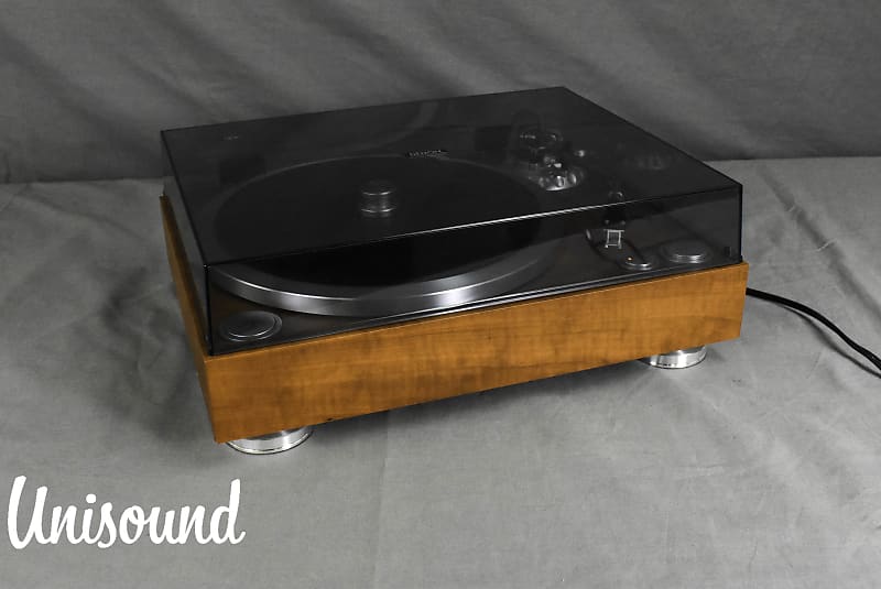 Denon DP-500M Direct Drive Turntable in Very Good Condition image 1