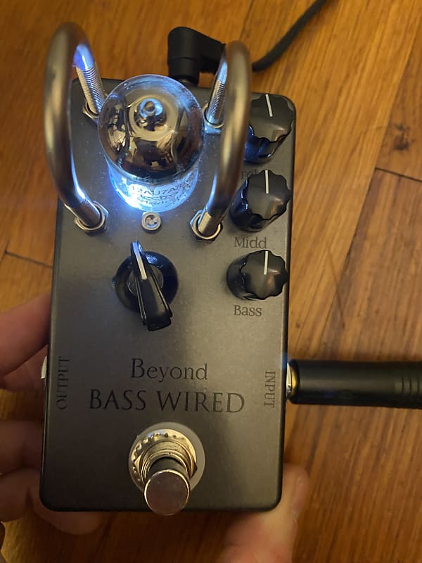 Beyond Bass Wired Tube Preamp 12AU7 and EQ - Original Beyond Bass Wired Tube Preamp 12AU7 and EQ - Original