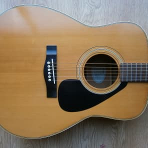 Yamaha fg 335 acoustic guitar outlet price