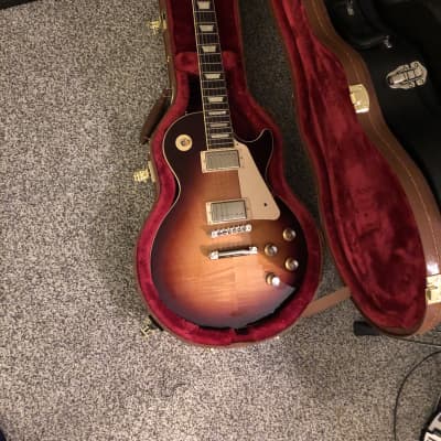 Gibson Les Paul Standard '60s 2020 - Present - Triburst image 2