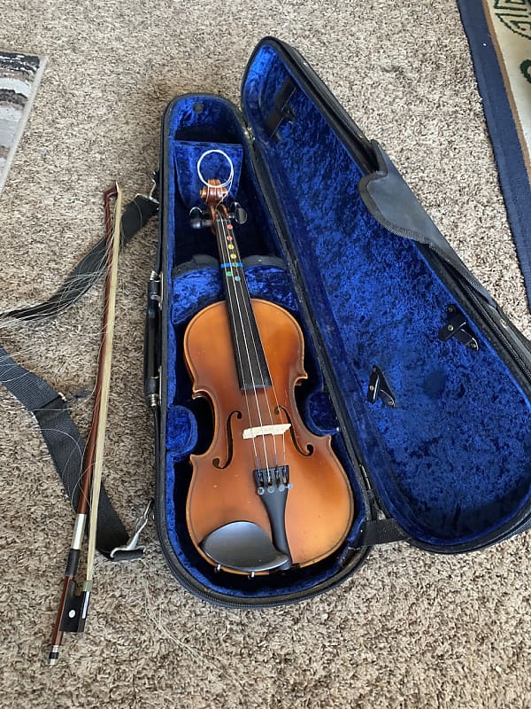 Suzuki Violin - 1/4 size | Reverb