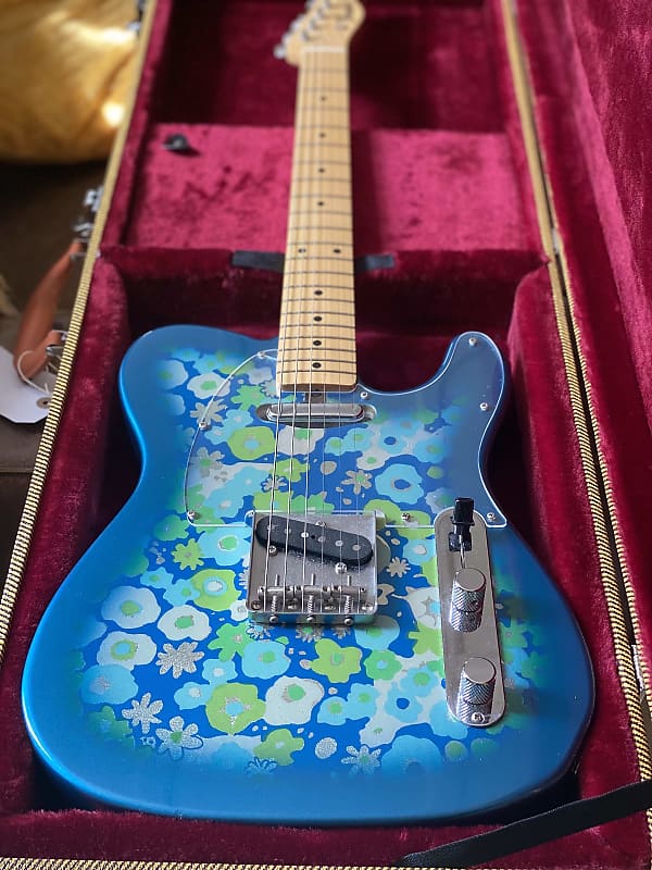 Fender Limited Edition FSR Classic '69 Telecaster MIJ Blue