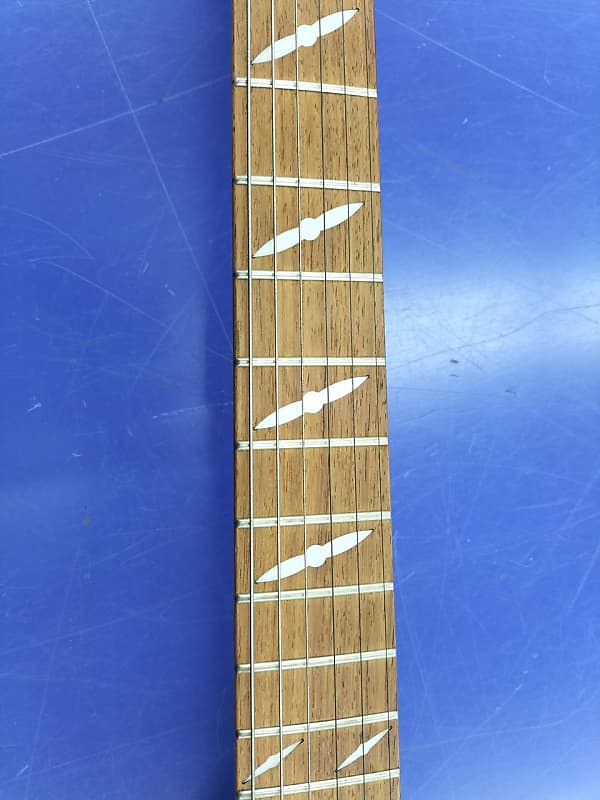 RARE Washburn PT-60 Flying V 2003 - Metal Silver Diamond