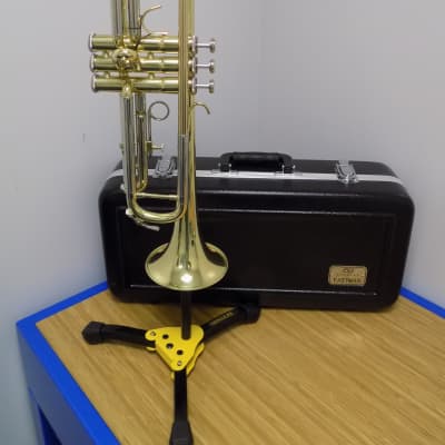 Eastman ETR221 Student Bb Trumpet w/ Case - Lacquer Finish image 1