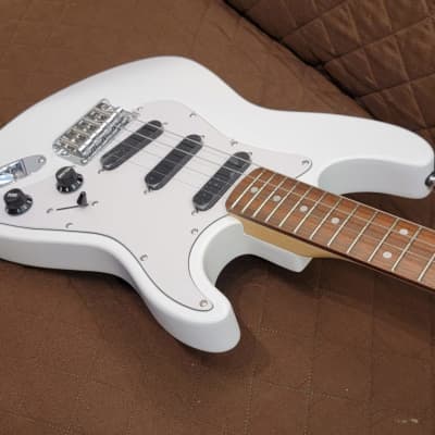 Eastwood MODEL S Solid Alder Body Bolt-on Maple Neck 4-String Tenor Electric Guitar w/Gig Bag image 12