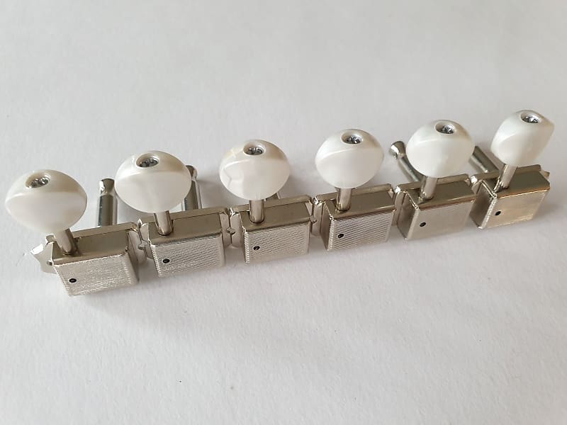 Vintage nickel guitar tuners 6 in line with Ivory buttons