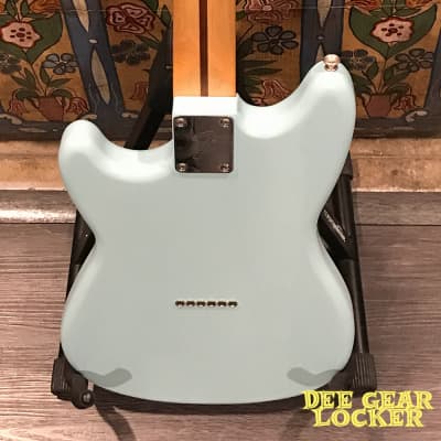Fender Offset Series Duo-Sonic HS 2017 - Sonic Blue image 6