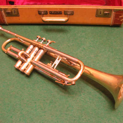 Huttl Line 800 Trumpet 1950's - Stencil: Meteor - Original Case