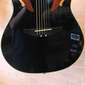 Ovation CS257 Celebrity Acoustic Electric Guitar with