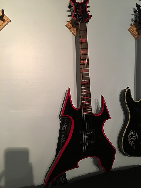 B.C. Rich Avenger SOB Son of the Beast 2015 black