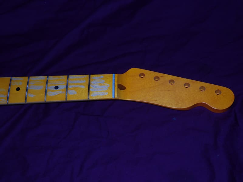 21 fret Relic 9.5 Fat C shaped vintage Allparts Fender Licensed maple neck for telecaster tele body image 1