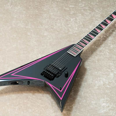 ESP EDWARDS E-ALEXI PINK SAWTOOTH w/SPECIAL GUITAR GIG BAG