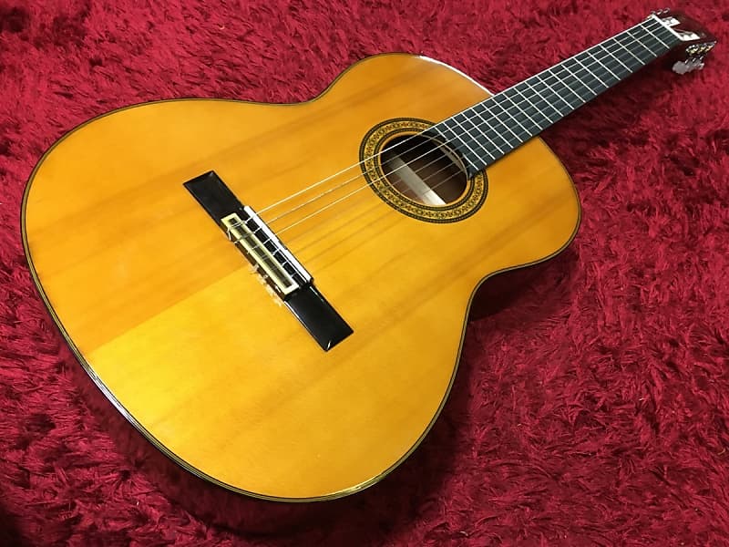 Yamaha C-180 Classic Guitar Gut Guitar Natural w/HC Used in