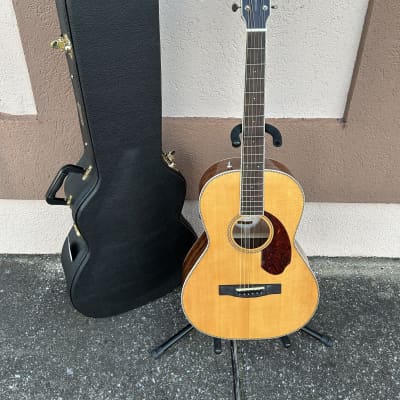 逸品 日本未発売 Fender Paramount PM-2E Standard | www.barkat.tv