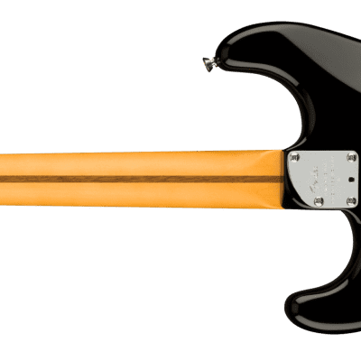 Fender American Professional II Stratocaster®, Maple Fingerboard, Black image 4