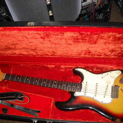 Fender Stratocaster 1965 Sunburst image 4