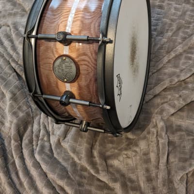 HHG Drums Contoured Red Oak Stave Snare Drum 14x7 Smoky Gloss w/Gunmetal Hardware image 9